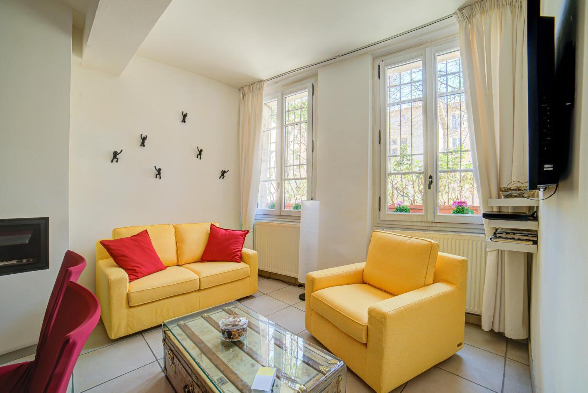 Le Limas Bed & Breakfast Avignon Bagian luar foto