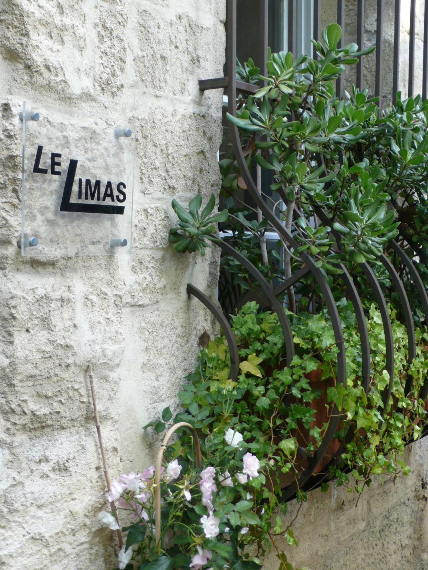 Le Limas Bed & Breakfast Avignon Bagian luar foto