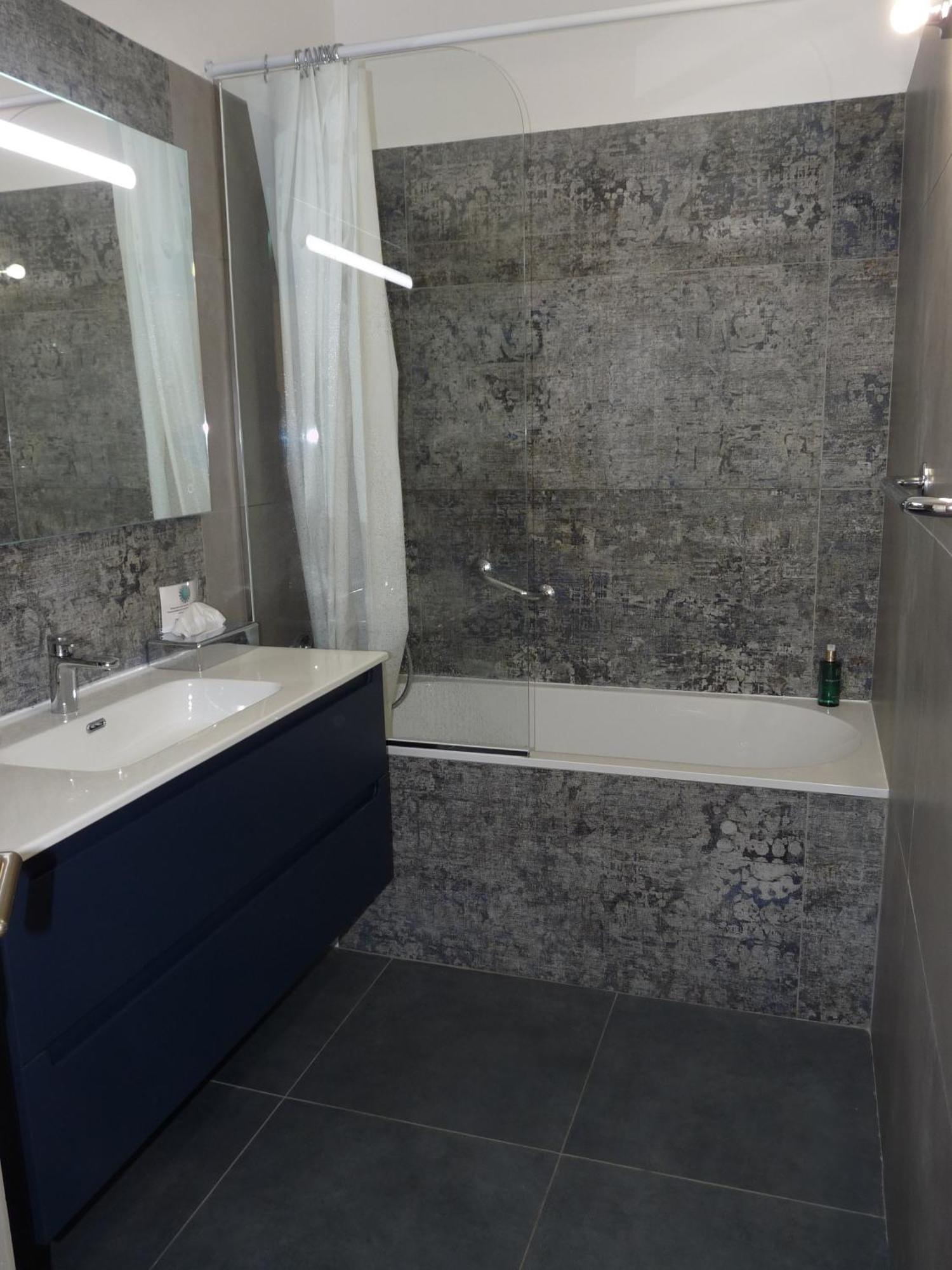 Le Limas Bed & Breakfast Avignon Ruang foto